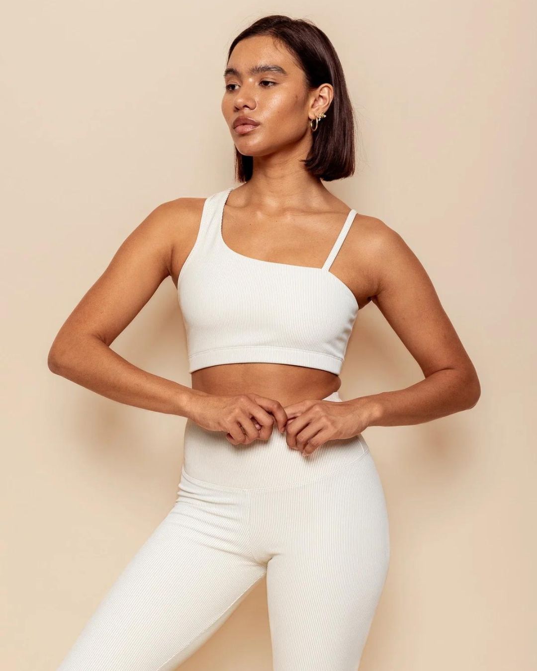 DK Active Amore Crop White - Small